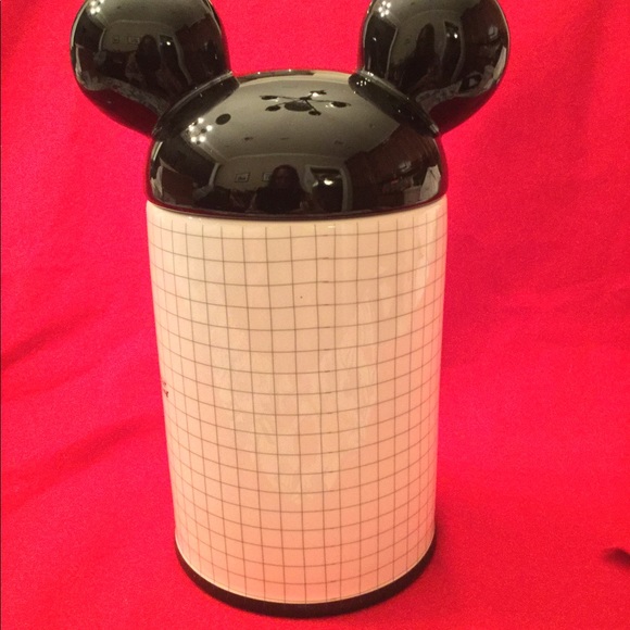 NWT Mickey canister sketchbook Christmas, 90 years - Picture 3 of 7